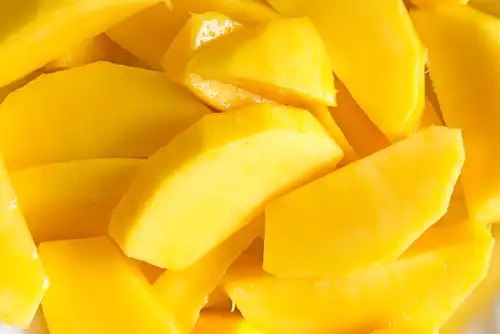 Bucăți de mango african