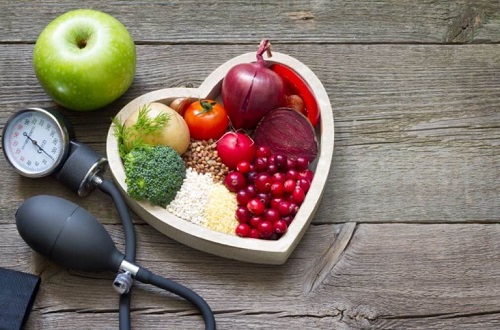 Beneficiile consumului de mere verzi precum menținerea unui ritm cardiac normal