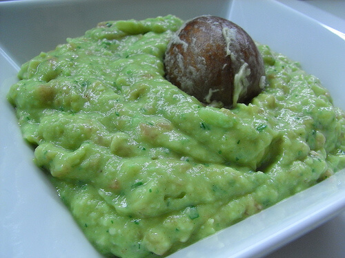 Să mănânci mai mult avocado este benefic pentru sănătate