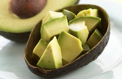 Motive pentru care să mănânci mai mult avocado