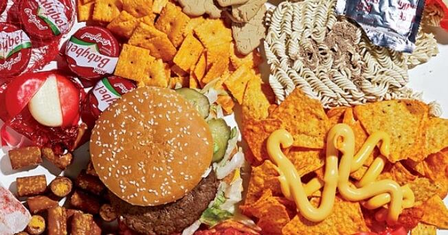 Un regim neadecvat este unul dintre acele obiceiuri care afectează intestinele