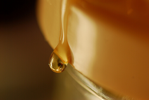 Scorțișoară și miere ca ingrediente pentru remediu