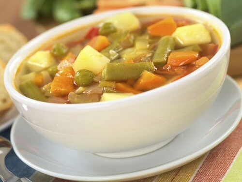 Rețete gustoase de supe de legume