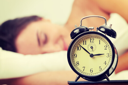 Hidratarea pielii se menține cu un somn odihnitor