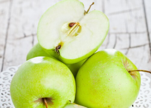 Un măr pe zi previne obezitatea?
