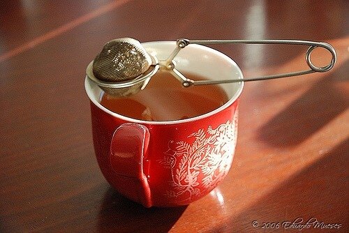 Ceaiul roșu ajută la slăbit