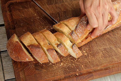 Gât și intestine: pâine