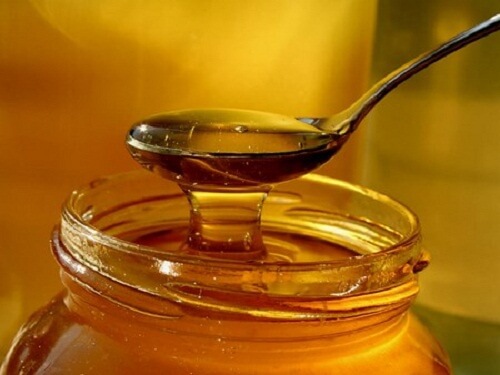Mierea de albine: 6 beneficii terapeutice