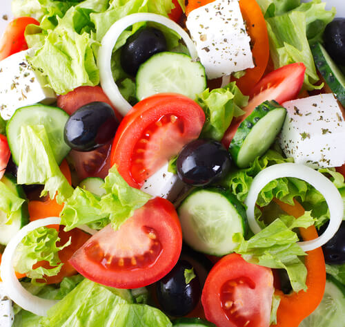 Salate ca remedii naturiste pentru constipație