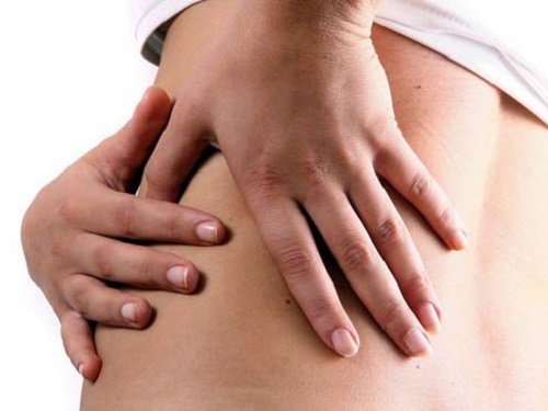 dureri articulare stânga durere abdominală