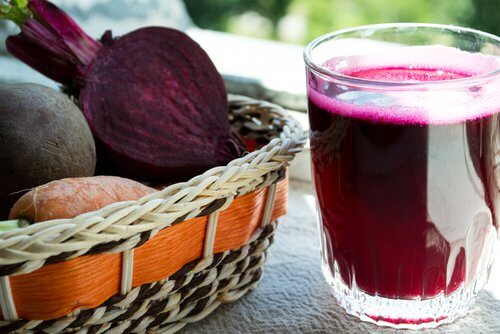 Cum se slăbește cu sfeclă și detoxifierea ficatului