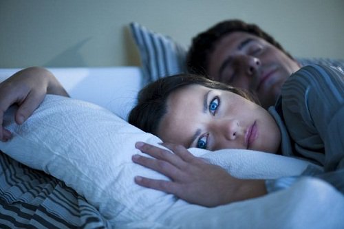 Insomnie din pricina telefonului mobil