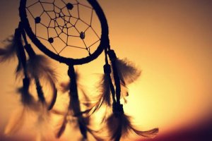 Prinzător de vise sau Dreamcatcher: originea acestuia