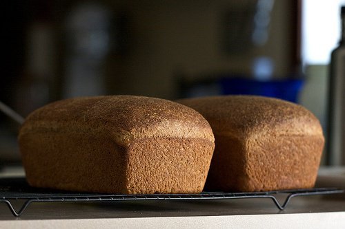 Consumă pâine integrală pentru vindecarea psoriazisului