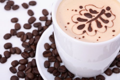 Alimente care provoacă celulită precum cafeaua