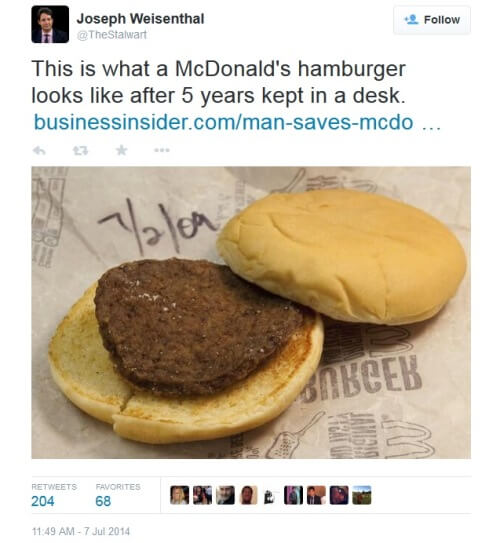 Un hamburger vechi de 5 ani arată încă foarte bine