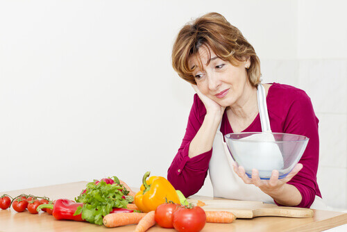 Mâncați mai multe legume verzi la menopauză
