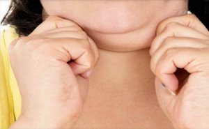6 trucuri pentru a reduce bărbia dublă