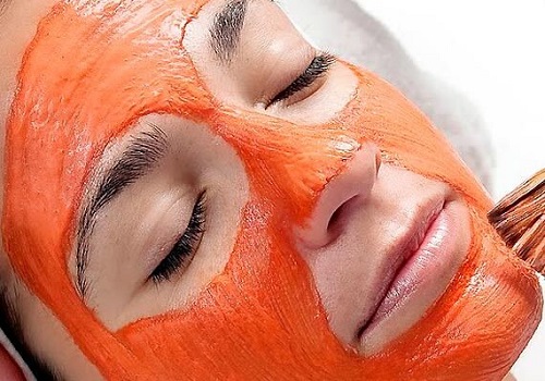 Mască pe bază de morcovi pentru exfolierea pielii