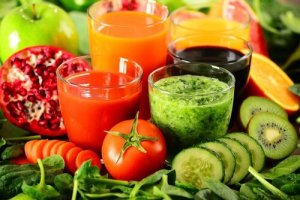 Băuturi detoxifiante pentru slăbit sănătos