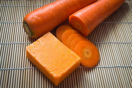 Sucul de morcovi este o loțiune tonică naturală