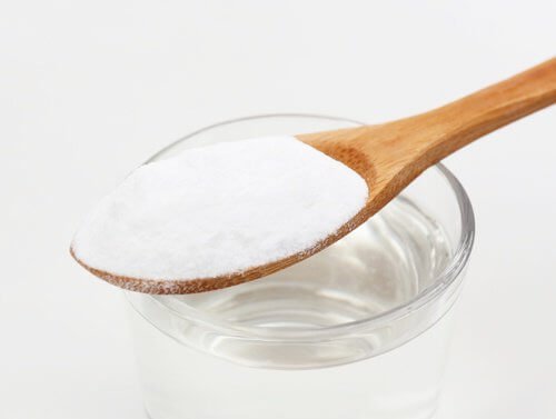 Apă de gură naturală cu bicarbonat de sodiu