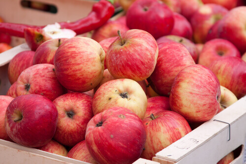 Niște fructe antiinflamatorii foarte utile sunt merele