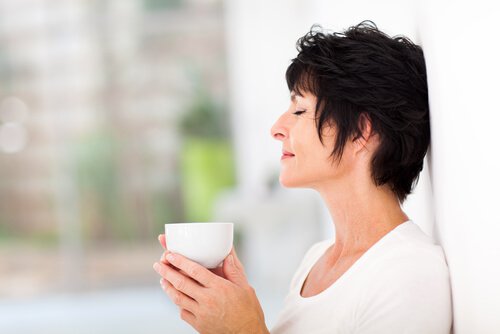 Remediu natural cu ghimbir benefic pentru femei