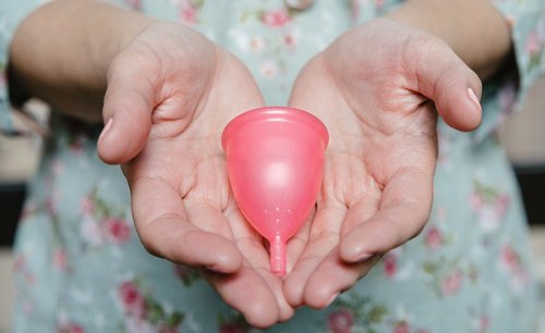 Cupa menstruală are o întreținere ușoară