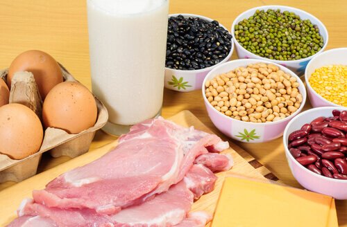 Cum să elimini pielea lăsată cu alimente bogate în proteine