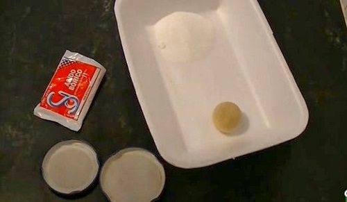 Cum să elimini gândacii de bucătărie cu acid boric