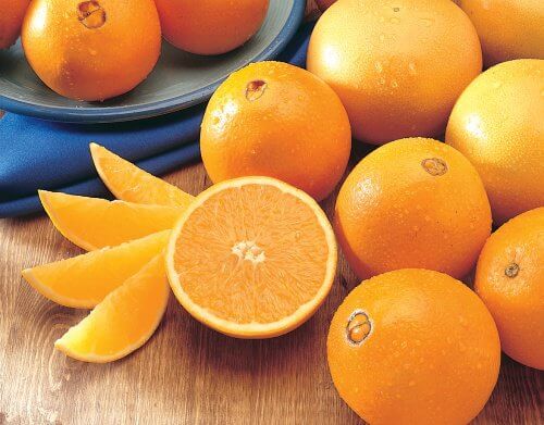 Portocalele contribuie la eficiența acestui smoothie detoxifiant