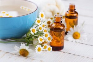 Pleoapele inflamate – 5 tratamente naturiste