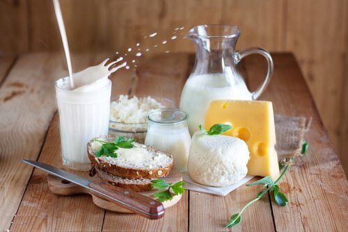 Produsele lactate pot cauza umflarea abdomenului