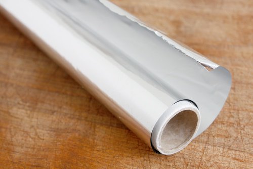 Foliile de aluminiu – 12 utilizări în gospodărie