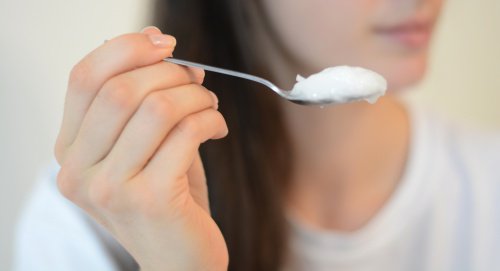 Uleiul de nucă de cocos te ajută să tratezi problemele de sănătate orală