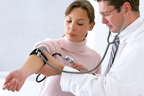 Consumul excesiv de zahăr provoacă hipertensiune