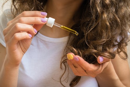 cresterea-parului Creșterea părului poate fi stimulată în mod natural