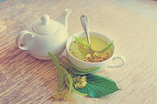 Există diverse ceaiuri care te ajută să tratezi hipotensiunea arterială