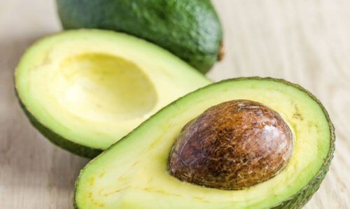 Sâmburii de avocado au numeroase beneficii