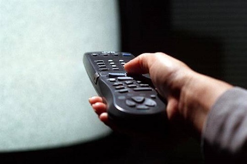 Oja te ajută să găsești telecomanda și pe întuneric