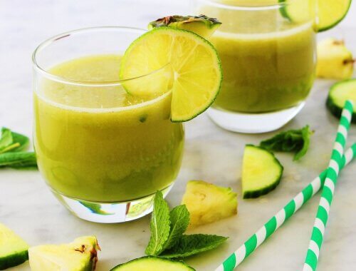Smoothie cu mere și ananas