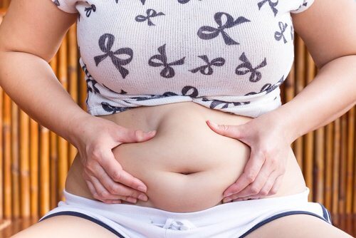 Supraîncărcarea cu toxine și grăsimea abdominală