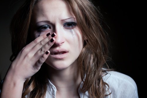 Plânsul și lacrimile sunt diferite la femei și bărbați
