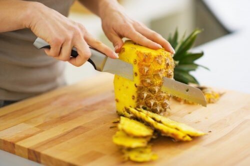 Cum să obții bucle perfecte utilizând ananas