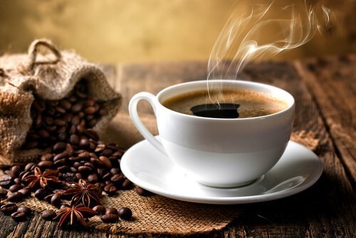 Două căni de cafea pe zi te ajută să îți protejezi ficatul