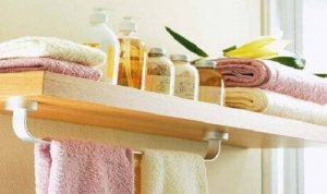 8 lucruri care nu se țin în baie niciodată