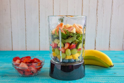 Combate alopecia cu un smoothie de fructe