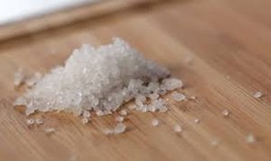 8 beneficii oferite de sarea de mare