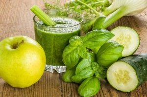 7 smoothie-uri cu măr verde benefice pentru organism